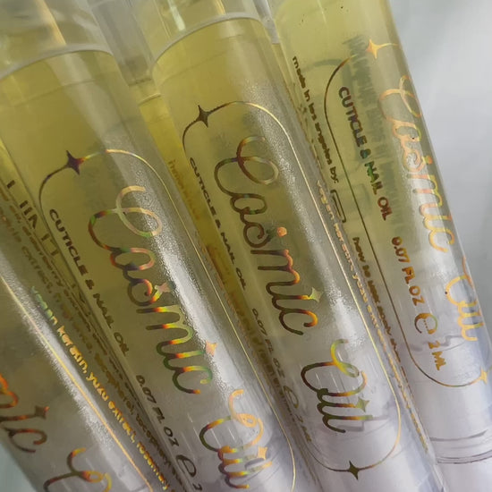 Product video of Unscented Cosmic Oil cuticle pens